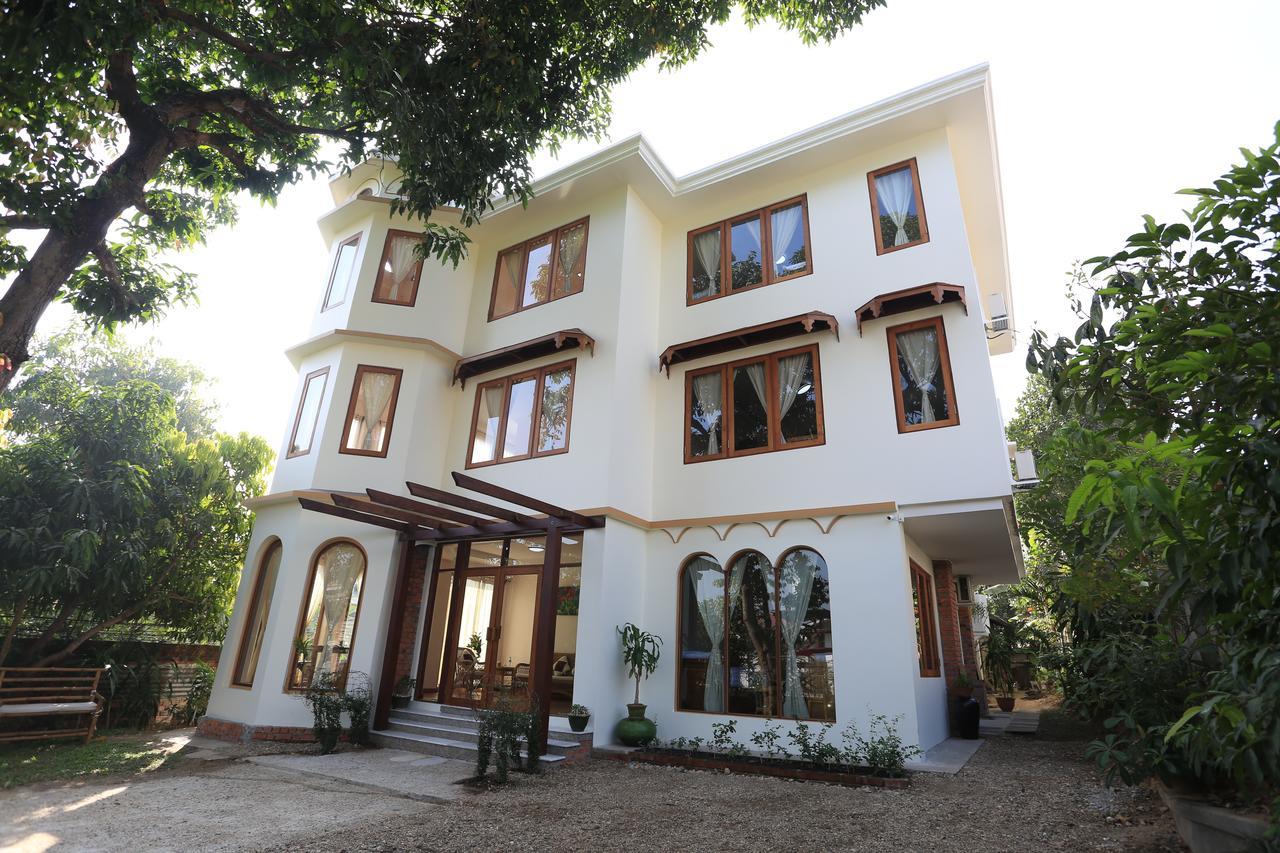 יאנגון Mango Hill Inn מראה חיצוני תמונה