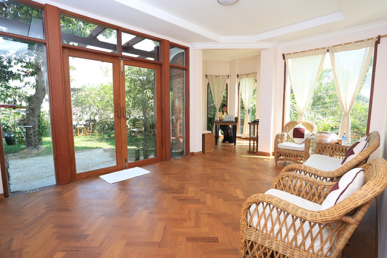 יאנגון Mango Hill Inn מראה חיצוני תמונה