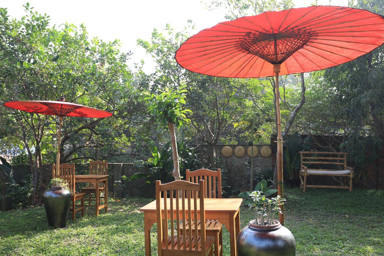 יאנגון Mango Hill Inn מראה חיצוני תמונה