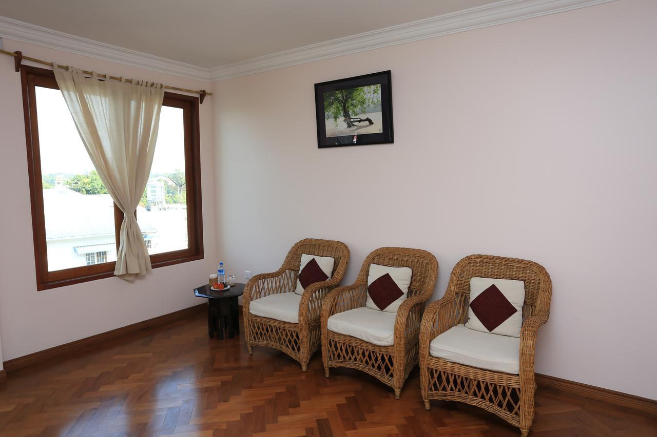 יאנגון Mango Hill Inn מראה חיצוני תמונה