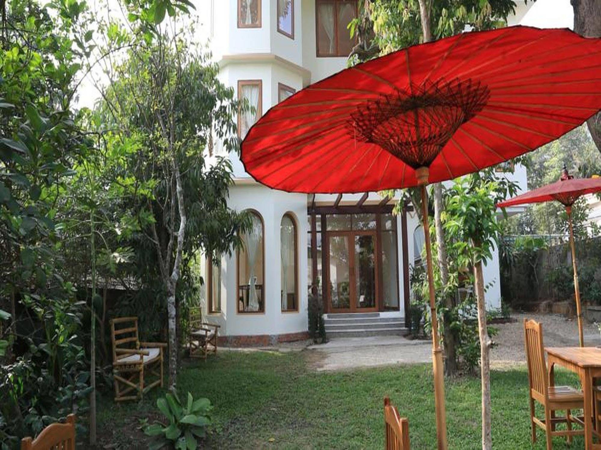 יאנגון Mango Hill Inn מראה חיצוני תמונה