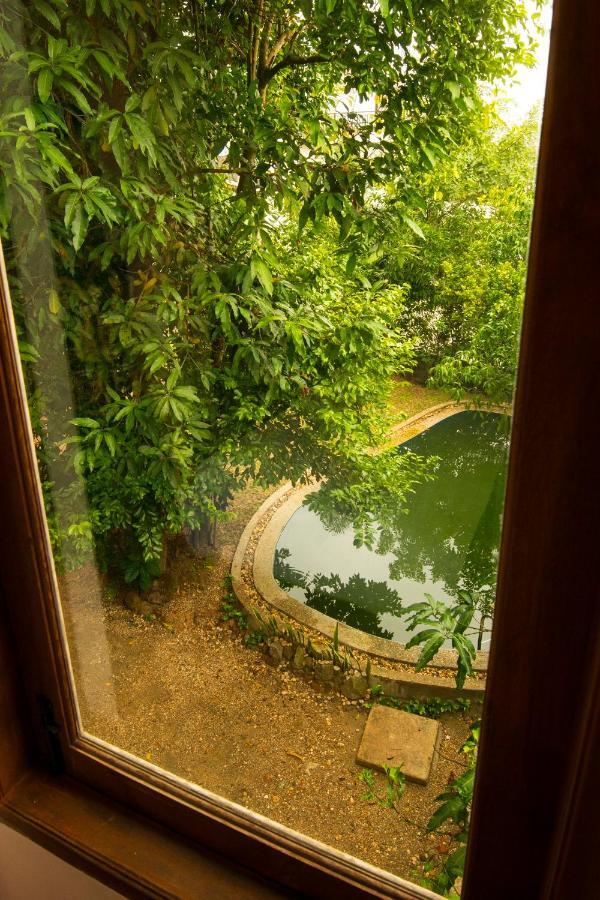 יאנגון Mango Hill Inn מראה חיצוני תמונה